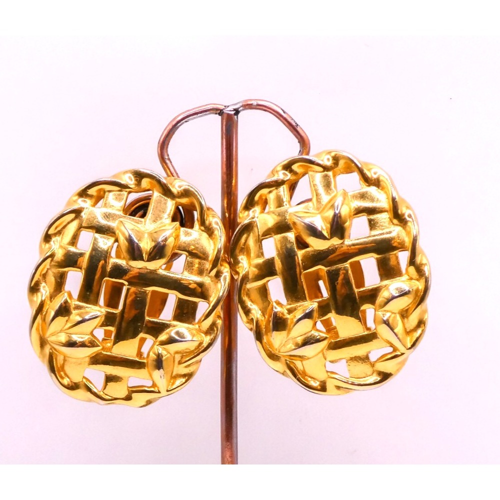 Givenchy 80's Chunky Basket Weave Goldtone 1.5" Earrings Clip-on Vintage